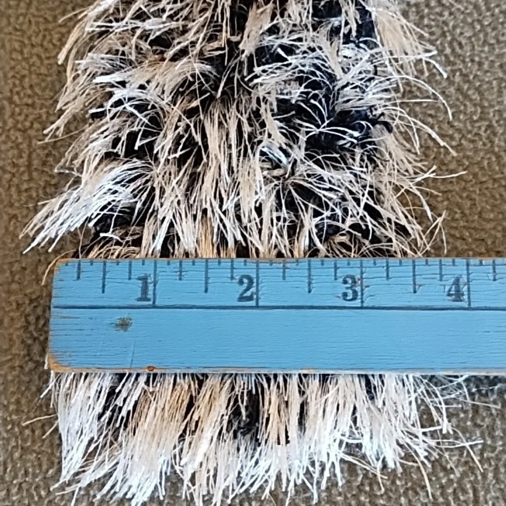 Handmade eyelash knit